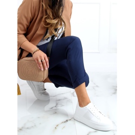 Fehér cipő magas talpon LA133P Fehér 2