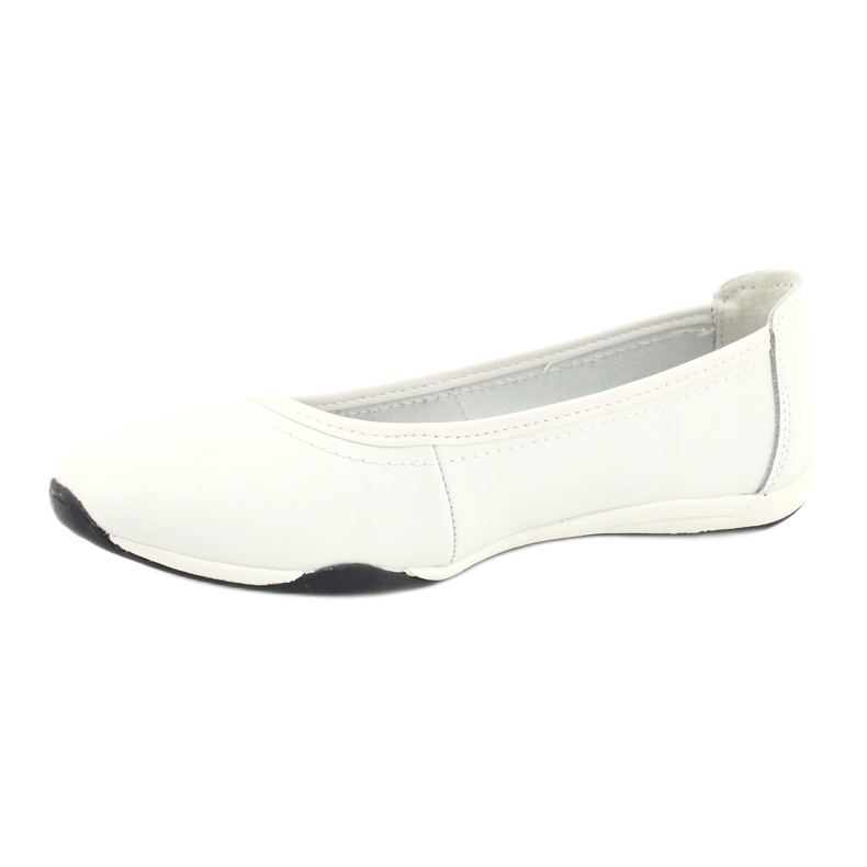 Női sportbalerinák Filippo DP2063 / 21 fehér piros sötétkék 1