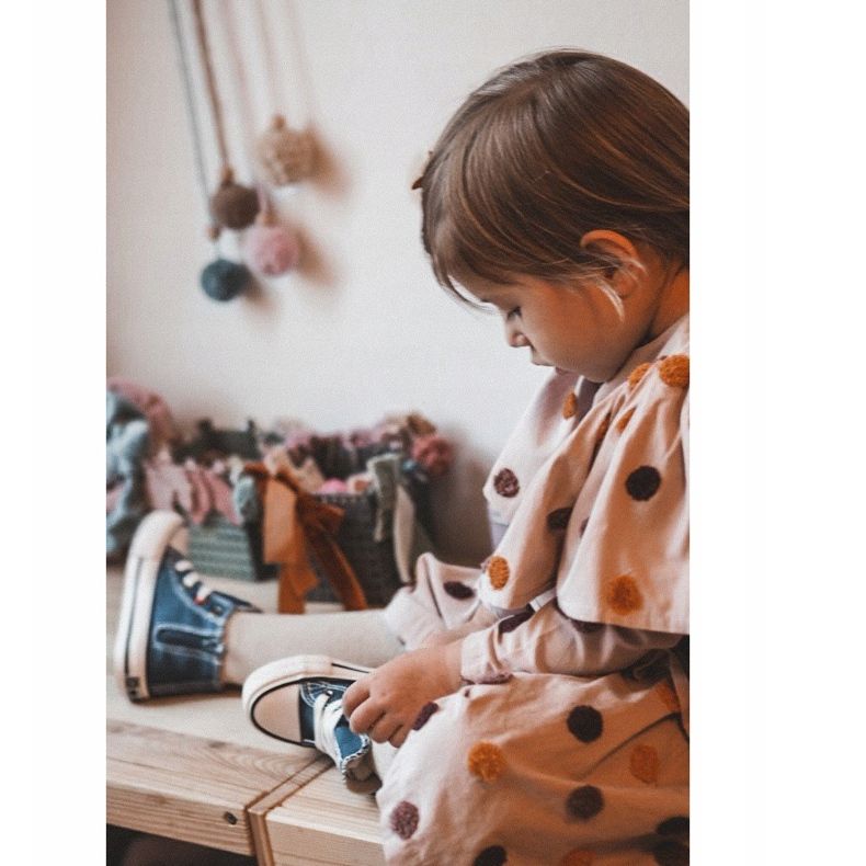 Gyermek magas cipők cipzárral Big Star HH374085 Navy Blue kék fekete 1