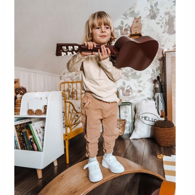 Apawwa Gyermek sportcipő tépőzáras fehér levegővel 2