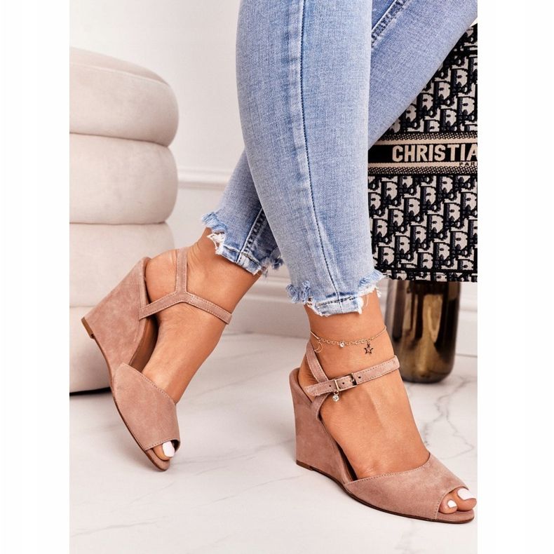 Velúr ék szandál Laura Messi 2253 púder rózsaszín 2