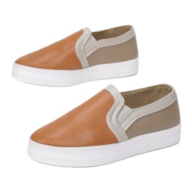 Vices B736-2 Bro 36/41 barna 1