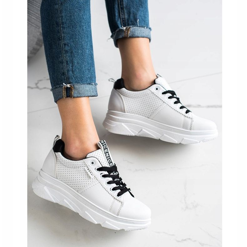 SHELOVET Cipők A Fehér Szép Platformon 1