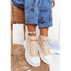 FB2 Női Magascipő Bézs Trissy Egy Nagy Talpon 1