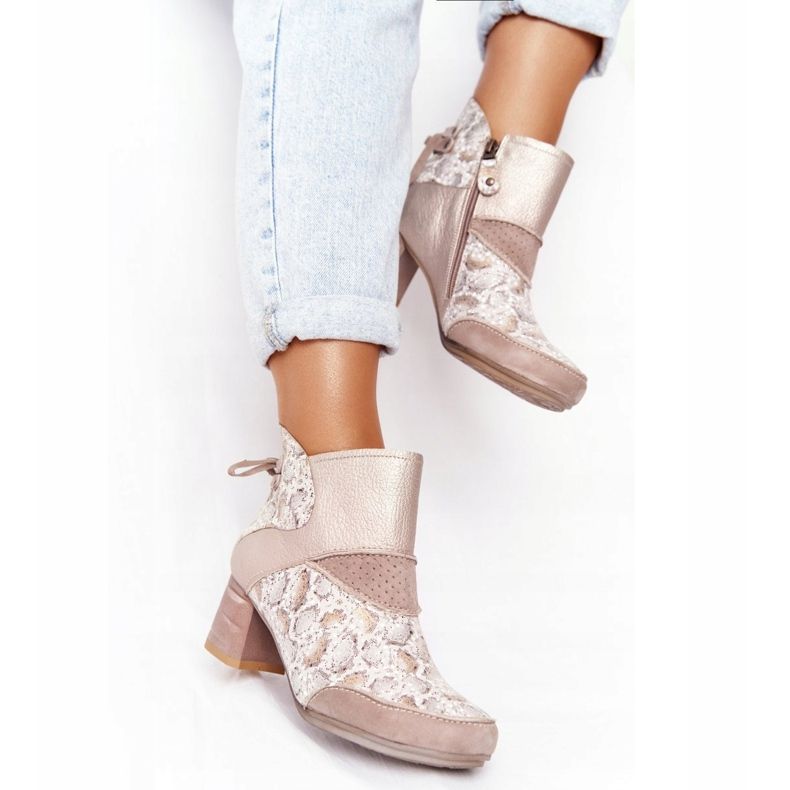 Női bőrcsizma sarkon Maciejka arany bézs 03963-20 aranysárga 2