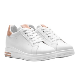 Fehér cipők egy rejtett Halle -égen bézs 1