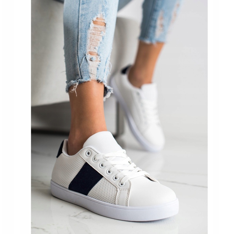 SHELOVET Áttört cipők Eco bőrrel fehér 1