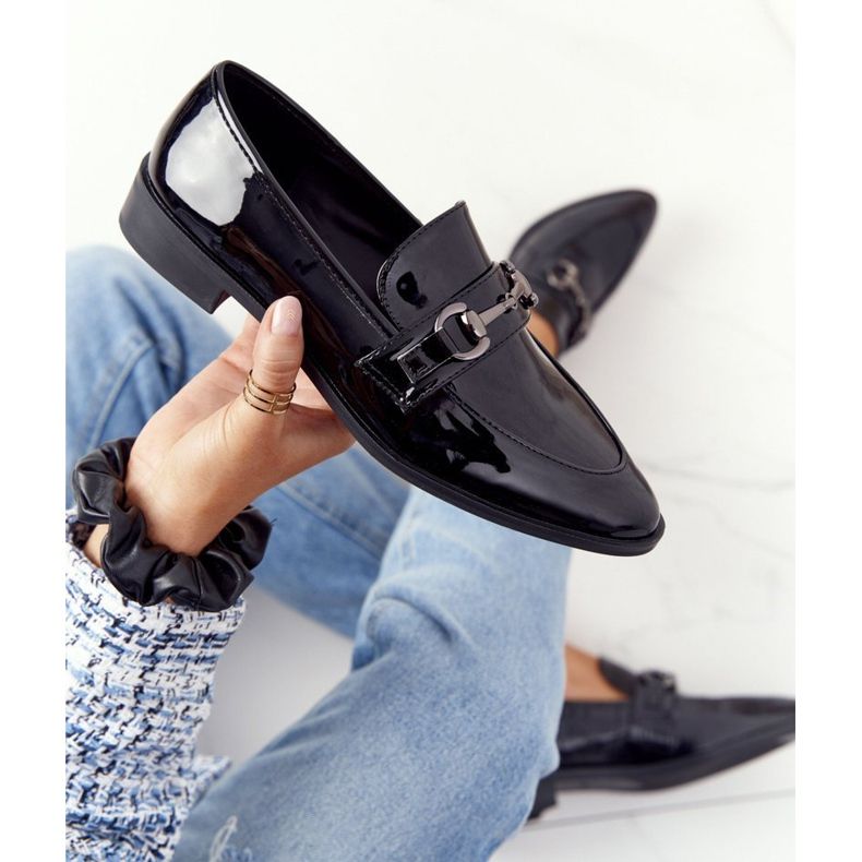 S.Barski Elegáns női cipők S. Barski lakkozott fekete 2