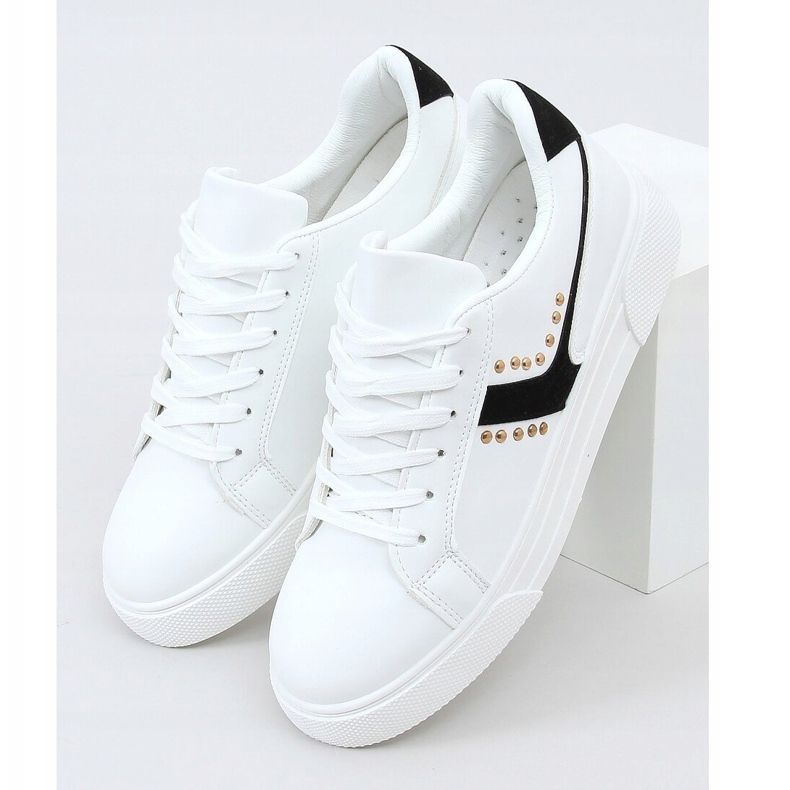 Fehér női cipők 1063 Fekete 1