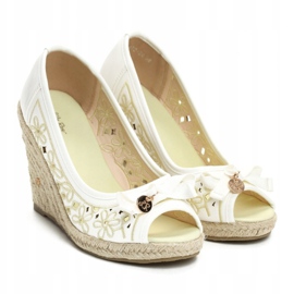 Vices Satuk 1472-26 Fehér Sárga 36 41 sokszínű 1