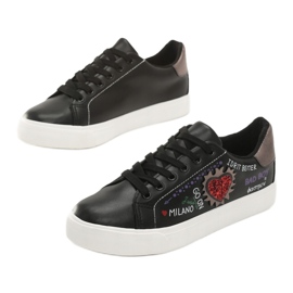 Vices Satuk 8366-1 Fekete 36 41 1