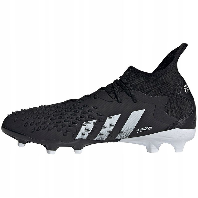 Futballcipő adidas Predator Freak.2 Fg fekete -fehér S42979 1
