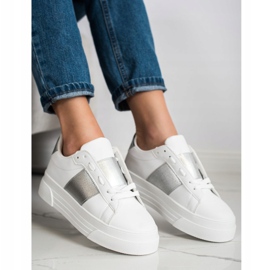 SHELOVET Cipők Eco bőrrel a platformon fehér 1