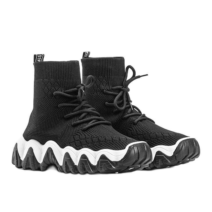 Fekete zokni a Gisselle -től 1