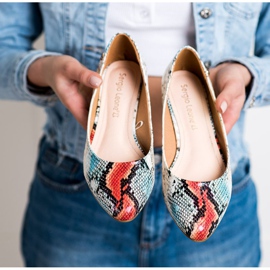 Kígyónyomat Sergio Leone balerinák sokszínű 1