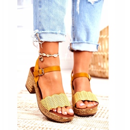 EVE Sárga Fobi női szandál magas sarkon bézs 3