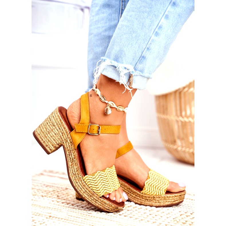 EVE Sárga Fobi női szandál magas sarkon bézs 2