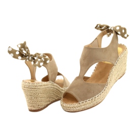 Női szandál Wedge Taupe Monroe -n bézs 2