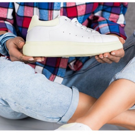 SHELOVET Cipők a zöld platformon fehér 1