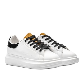 Vaskos Lauryn talpú cipők fehér színben 1