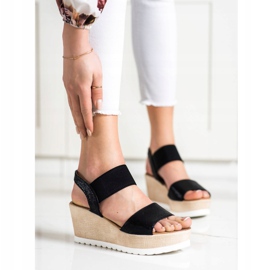 Seastar Izzó szandál az ék fekete 1