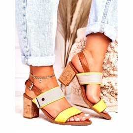 Jezzi Női szandál a parafa poszton sárga 20SD35-1826 bézs 2