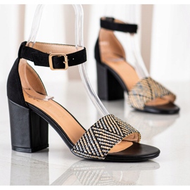 Evento Fonott magas sarkú szandál bézs fekete 1