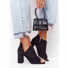 Tavaszi velúr csizma egy postán Vinceza 21-17095 fekete 2