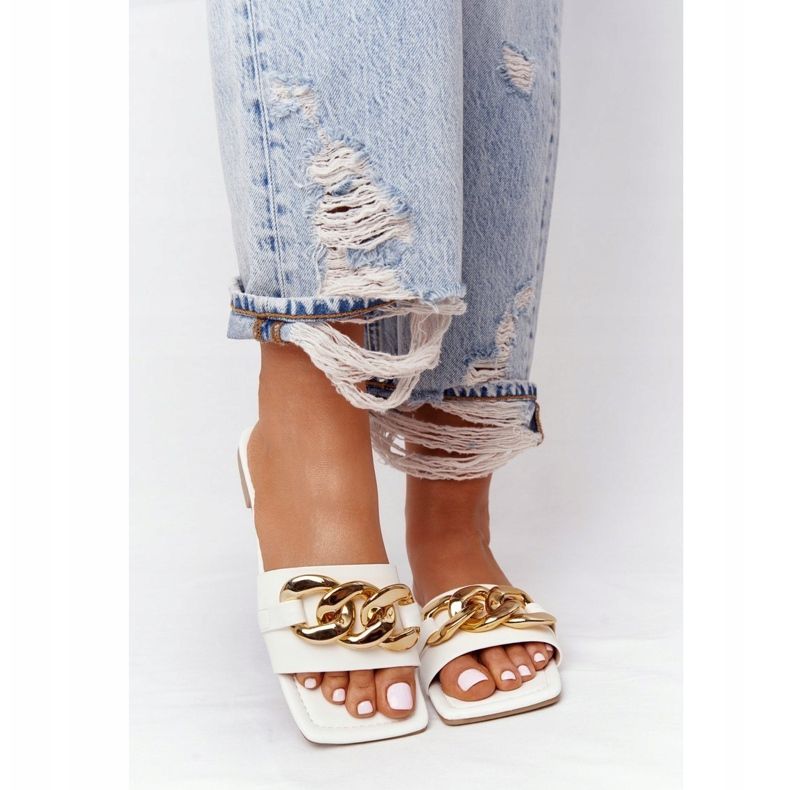 Bőr papucs lánccal Fehér francia csók aranysárga 2