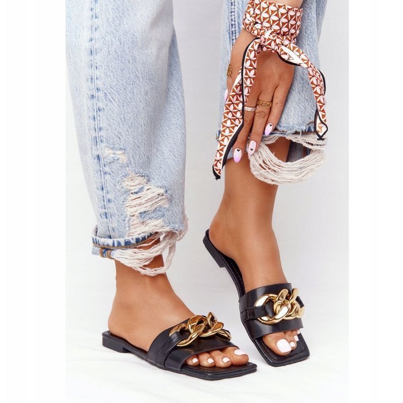 Bőr papucs lánccal fekete francia csók 2