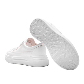 Kelsi vaskos fehér cipők 2