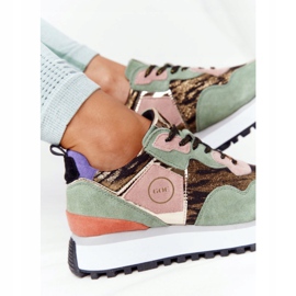 Velúr sportcipő a GOE HH2N4002 zöld-arany platformon bézs barna rózsaszín aranysárga 1