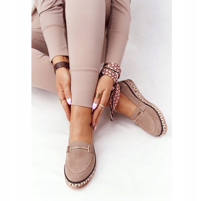 Loafers a Laura Messi 2284 bézs platformon 1