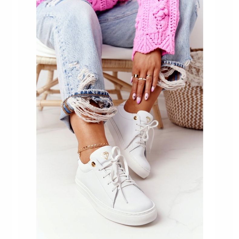 Női bőr cipők Fehér Nicole 2640 2