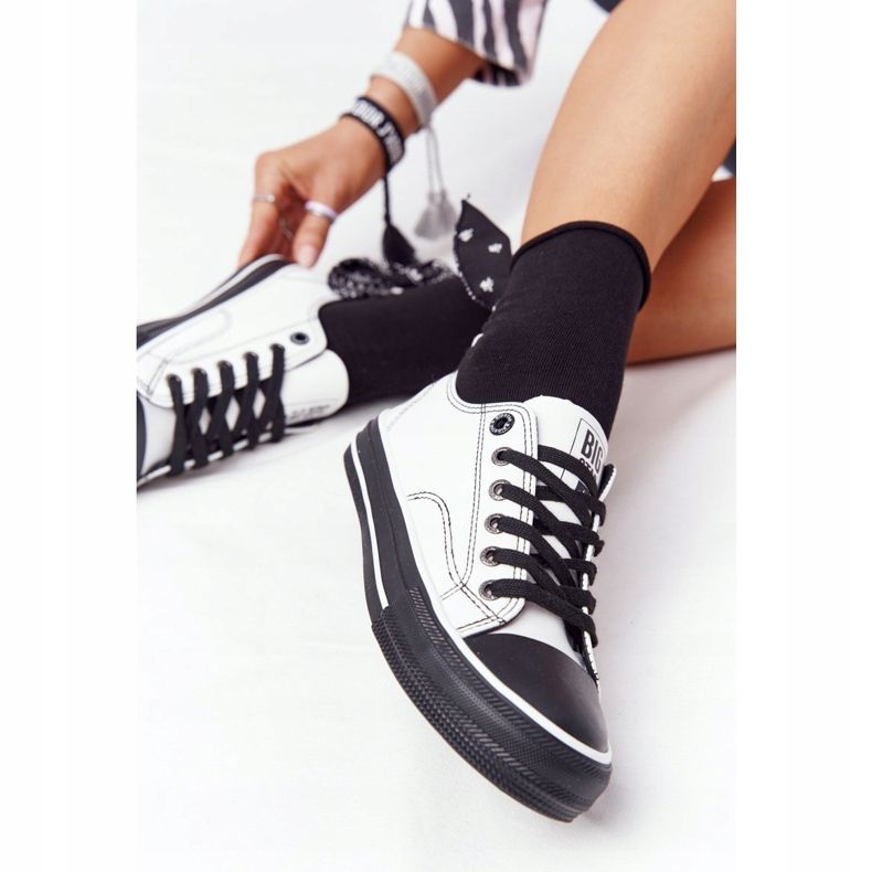 Női bőr cipők Big Star HH274147 fehér és fekete 2