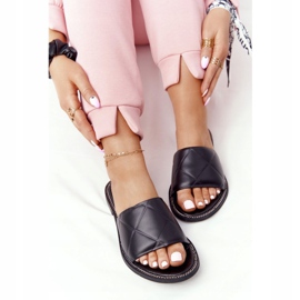 Bőr papucs steppeléssel Nicole 2650 fekete 1