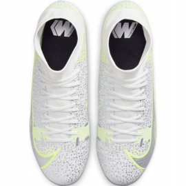 Nike Mercurial Superfly 8 Academy FG / MG M CV0843 107 futballcipő szürke ezüst 1