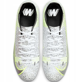 Nike Mercurial Vapor 14 Academy FG / MG CU5691 107 futballcipő ezüst 1
