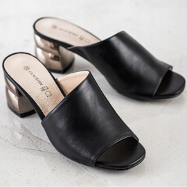 Goodin Papucs dekoratív sarokkal fekete 1 Goodin Papucs dekoratív sarokkal fekete 1