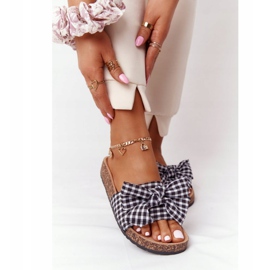 MSMG Papucs parafa talpán, Amara kockás íjjal fehér fekete 1