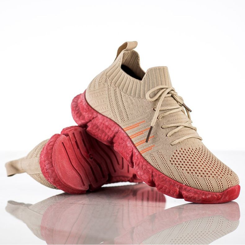 SHELOVET Áttört cipők a platformon bézs 1