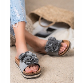 Kényelmes papucs virágokkal VINCEZA szürke 1