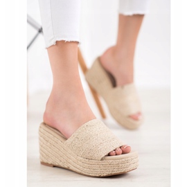 Kylie Divatos ék papucs barna 1