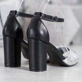 Small Swan Klasszikus szandál a bárban fekete szürke 1