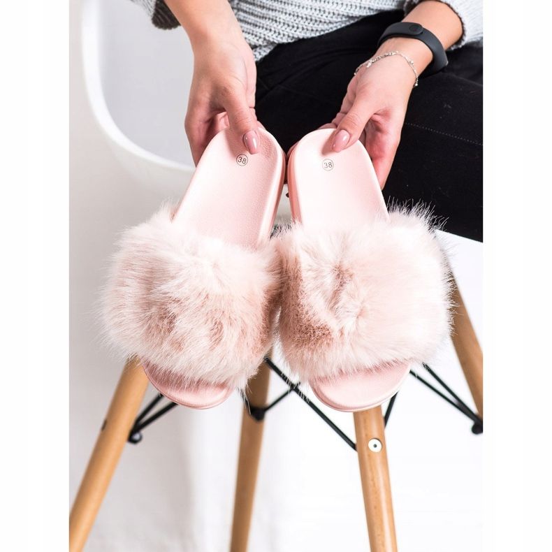 SHELOVET Kényelmes szőrme papucs rózsaszín 1
