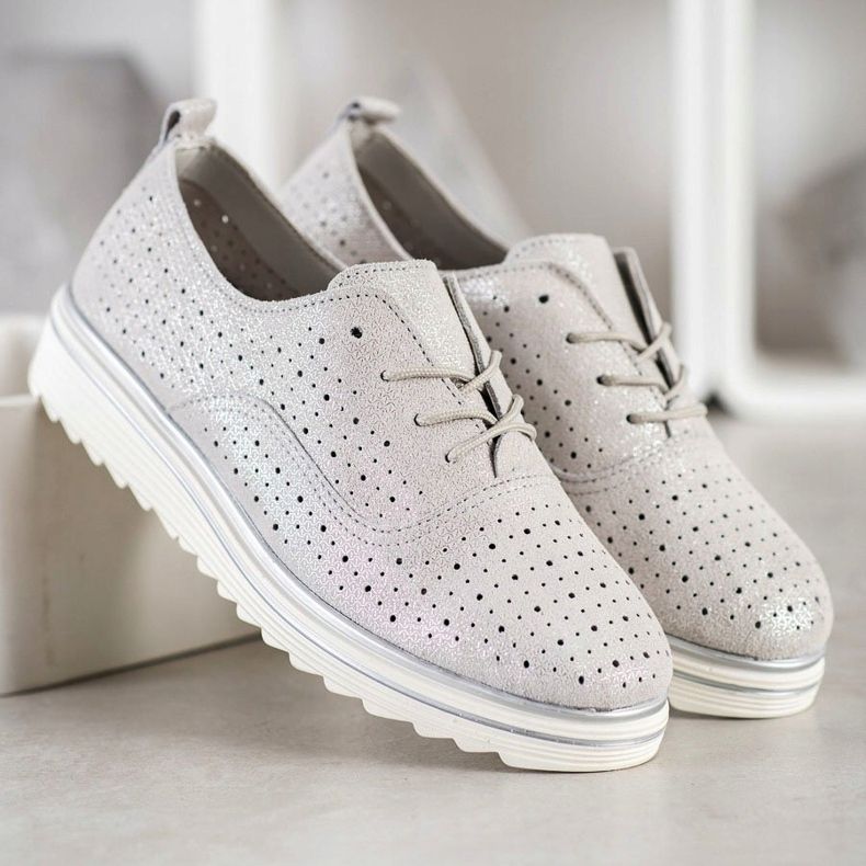 Goodin Áttört bőr lábbeli bézs 2