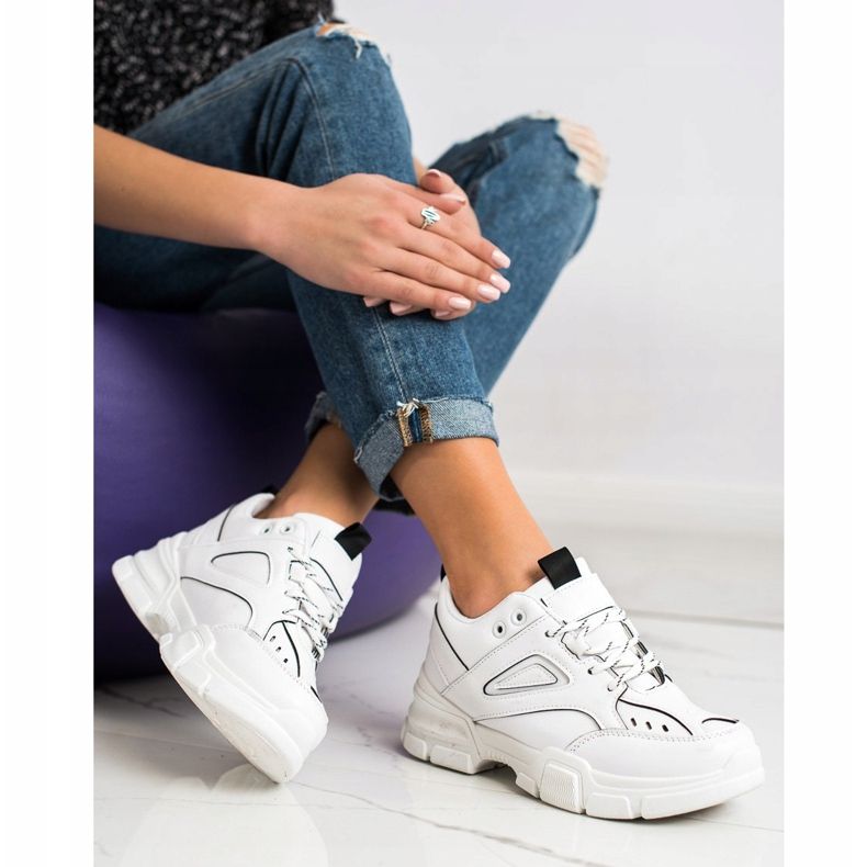 SHELOVET Divatos fehér cipők fekete 1