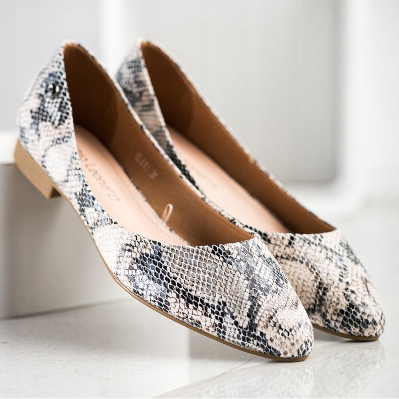 Kígyónyomat Sergio Leone balerinák sokszínű 2