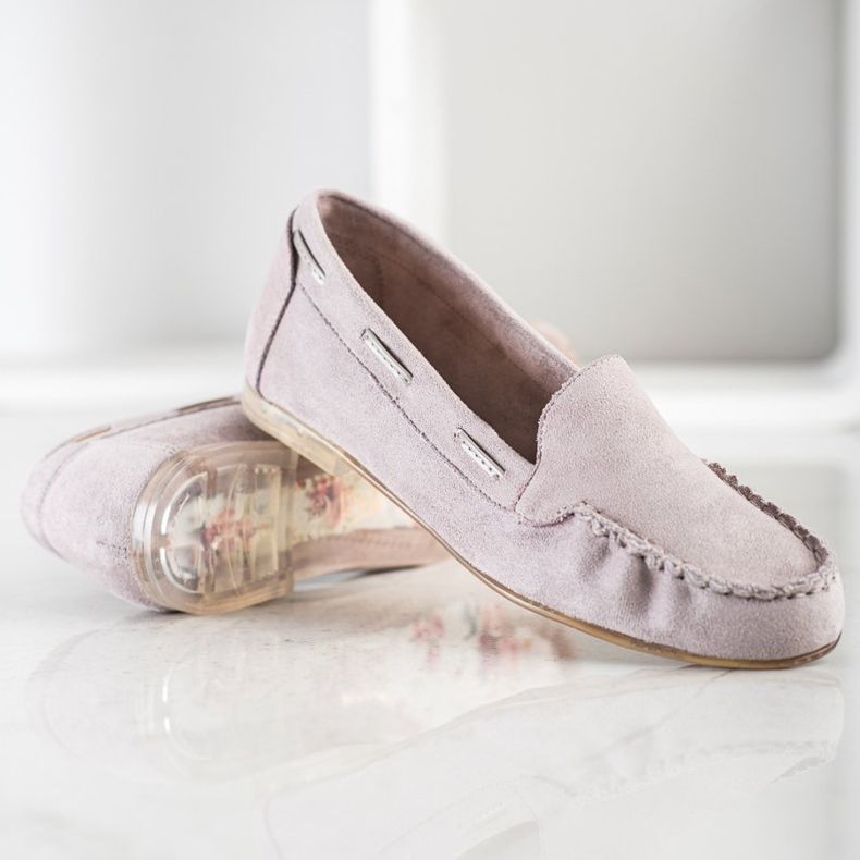 Szürke naplopók, Sergio Leone bézs 1