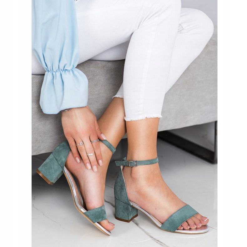 Szandálok egy bárban Sergio Leone zöld 1